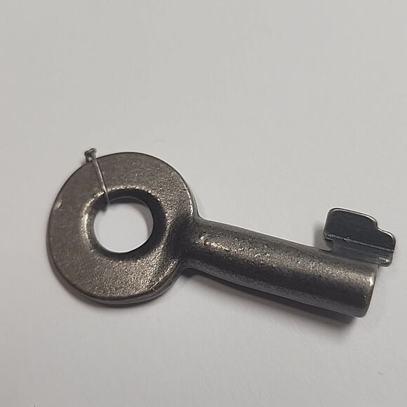 Journey Key Pendant - Picture 3 of 3